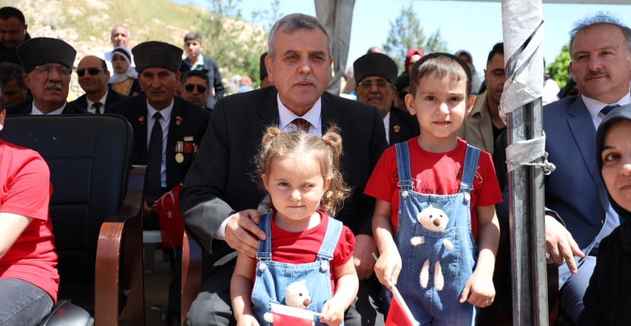    BAŞKAN BEYAZGÜL, ‘’EN BÜYÜK SEVGİ ÇOCUKLARDIR’’